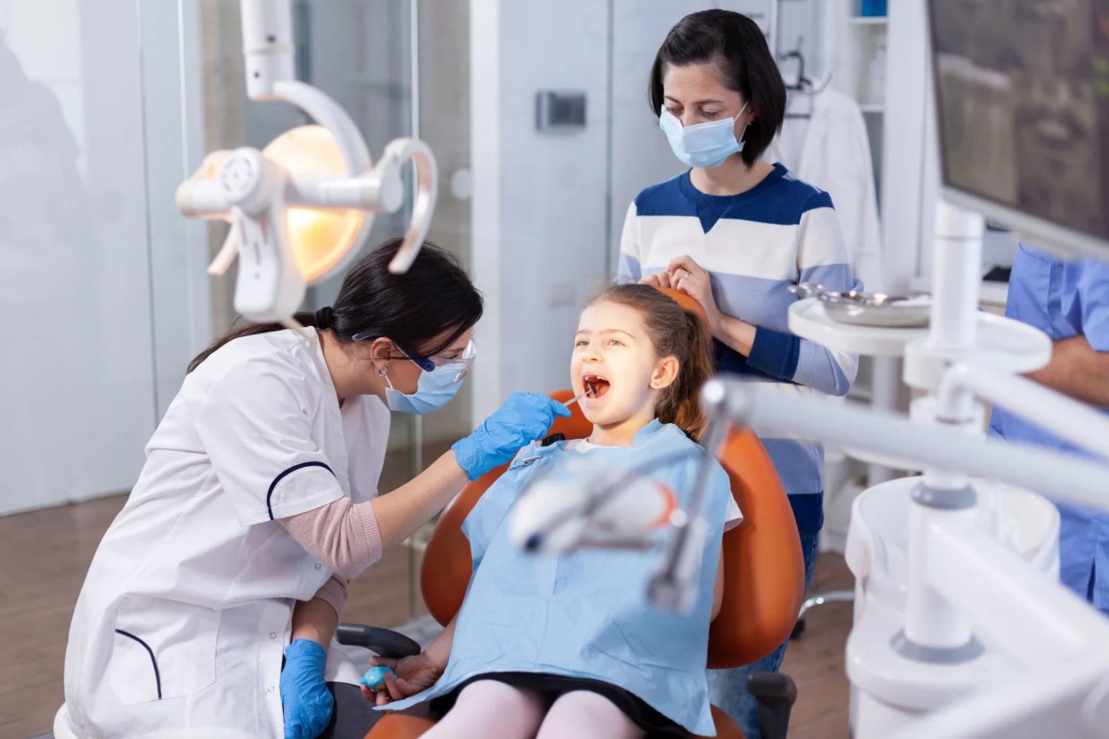 Discover The Best Pediatric Dentist For Your Child’S Smile